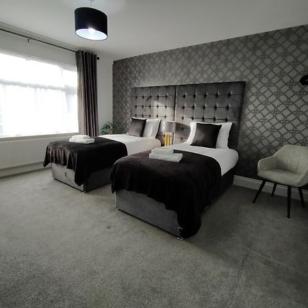 Villa Sirius House - Sleeps 7, Driveway, Garden Crewe Exterior foto